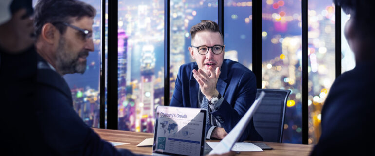 business-meeting-night 10 Common IT Problems Every Dubai Startup Faces